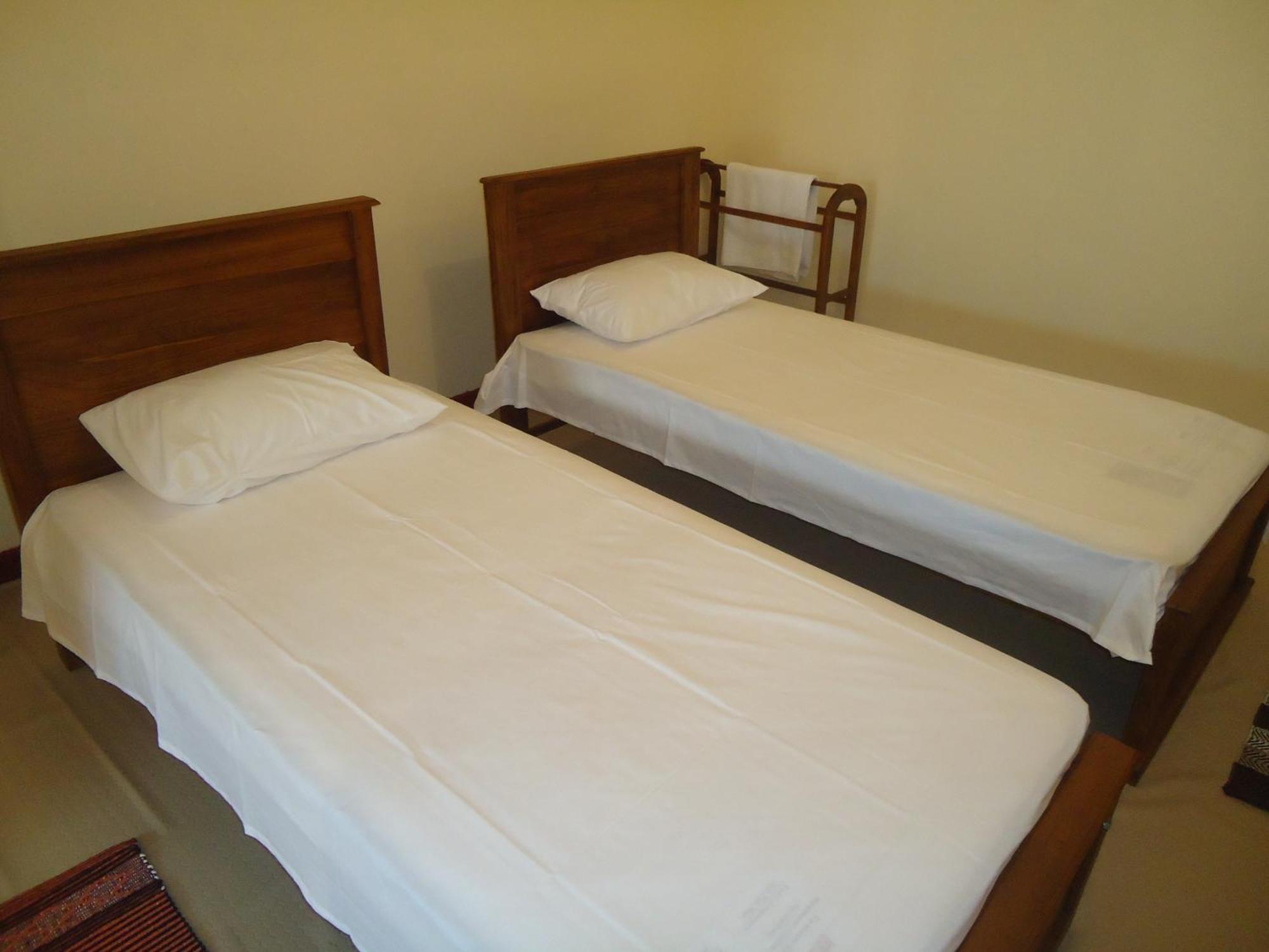Guest House Kaduwela Exterior photo