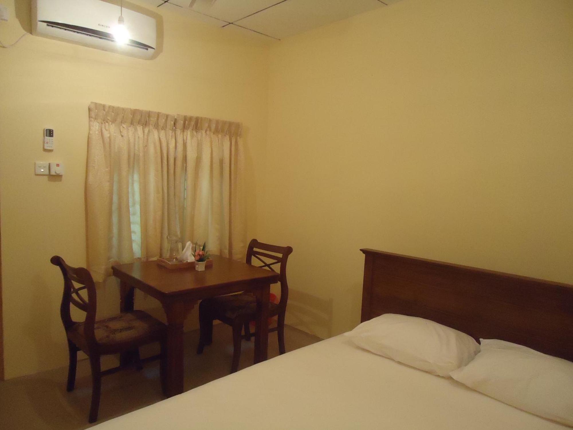 Guest House Kaduwela Exterior photo